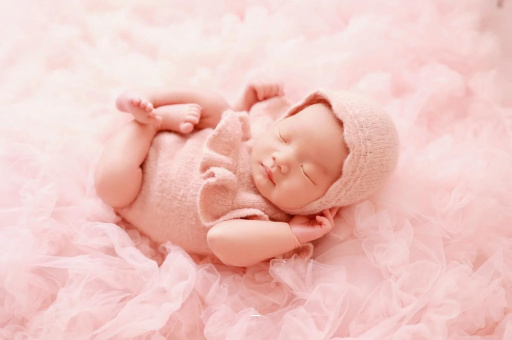 临沂宝宝几个月可以抬头 临沂宝宝几个月可以抬头